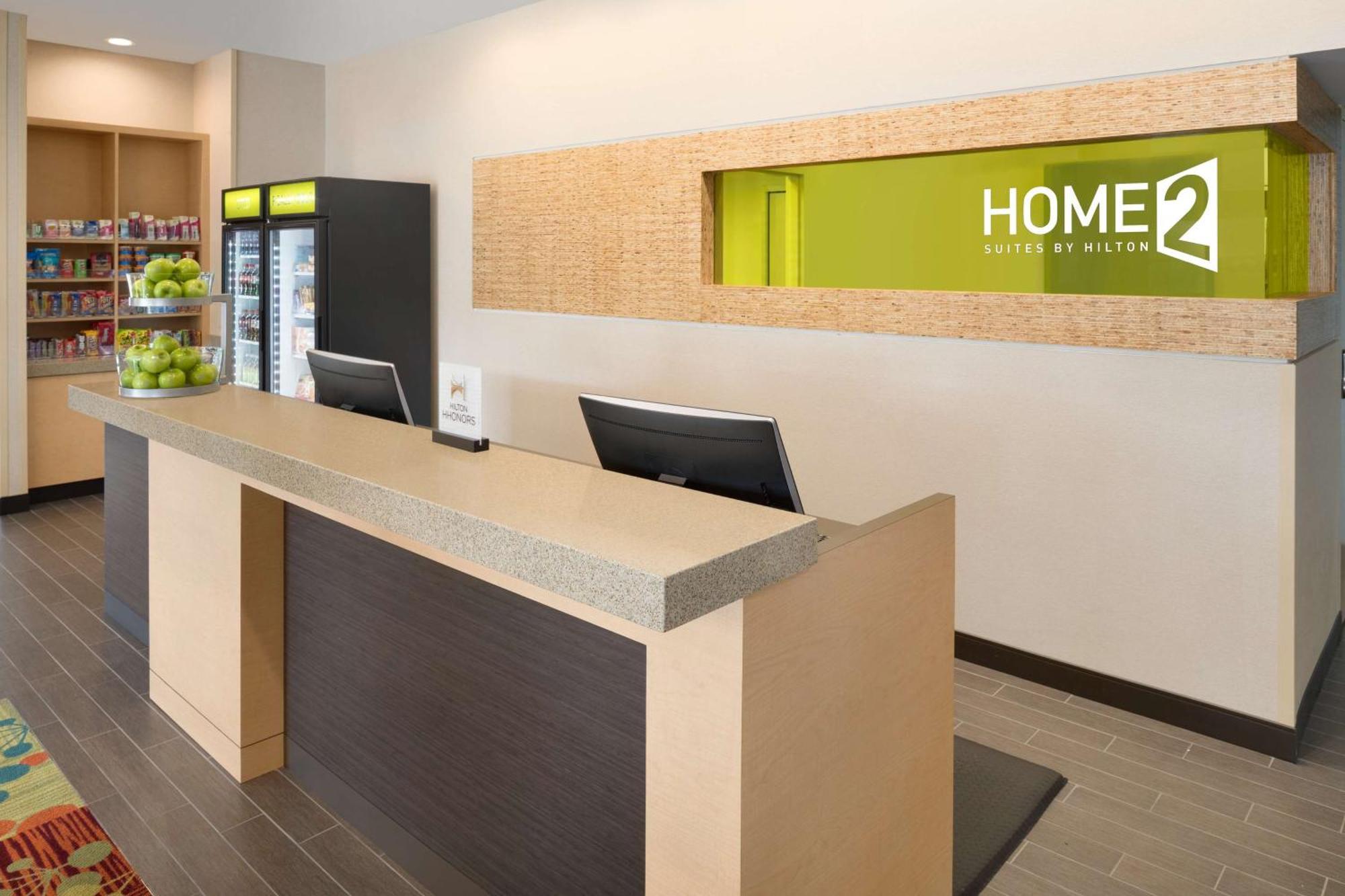 Home2 Suites By Hilton Charlotte Airport Экстерьер фото